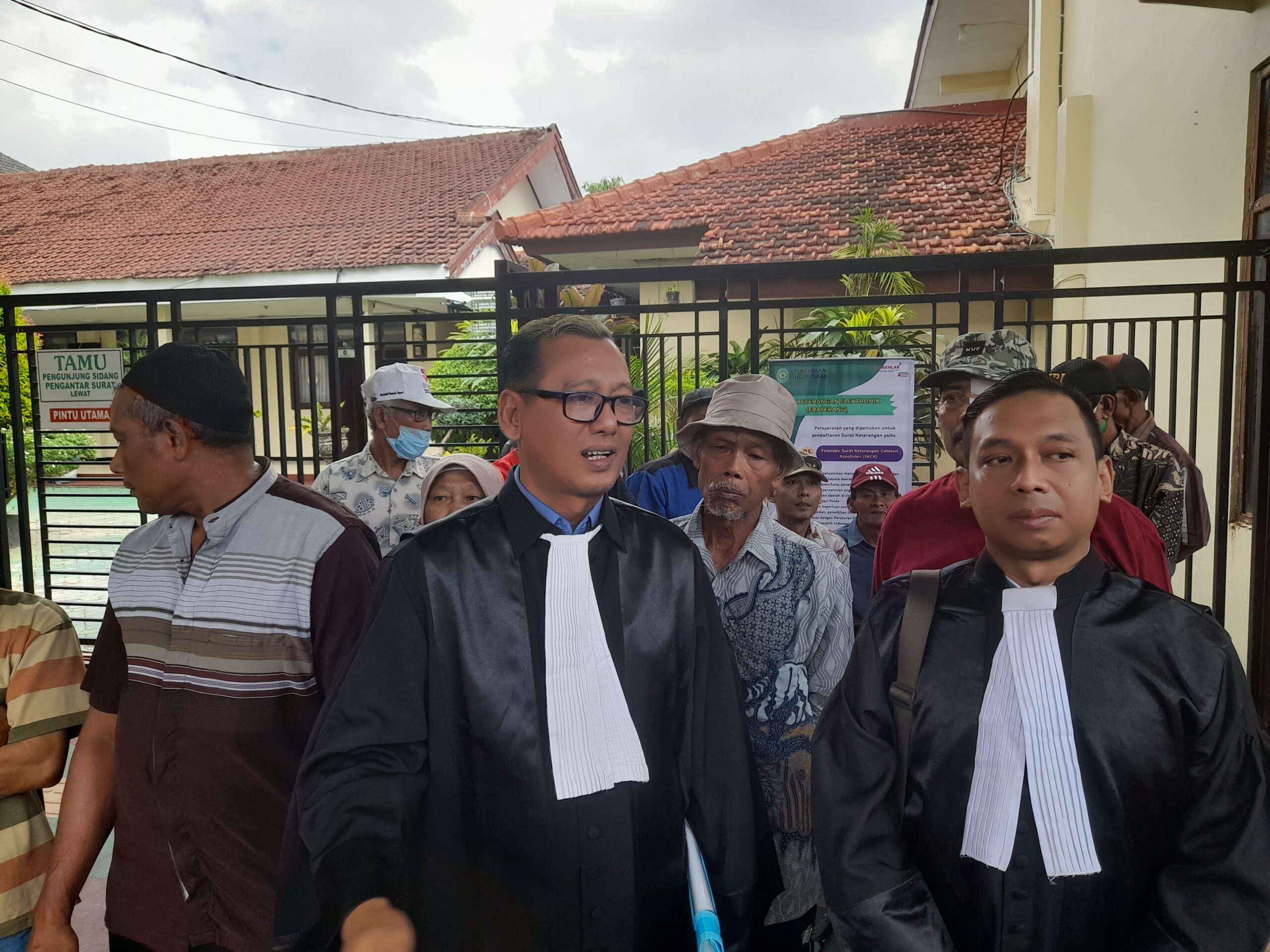 Sidang Praperadilan Kades Bunut Ditunda, Kejaksaan Tuban Tak Bawa Legal Standing