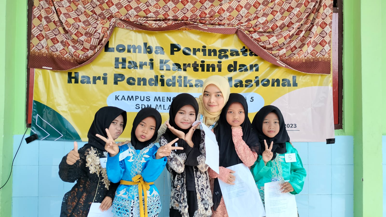 Peringati Hari Kartini dan Hardiknas, Mahasiswa Kampus Mengajar Adakan Lomba di SDN Mlangi 02, Widang, Tuban