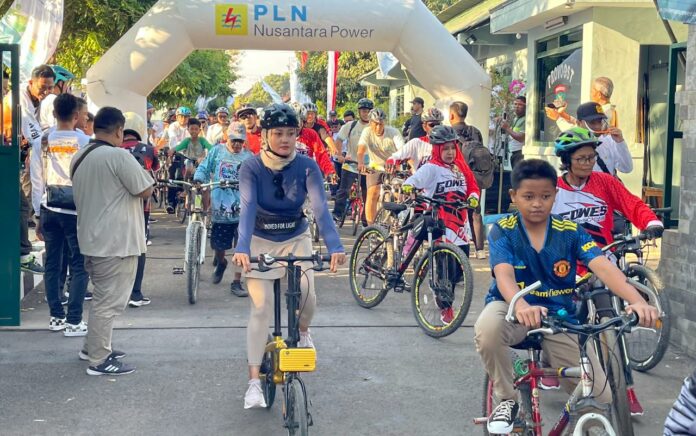 Semarak Hari Listrik Nasional dan HUT TNI ke-78, PLN Nusantara Power Tuban Gelar Fun Bike