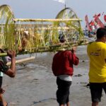 Tradisi Larung Sesaji, Cara Nelayan Karangsari Tuban Mensyukuri Nikmat Tuhan