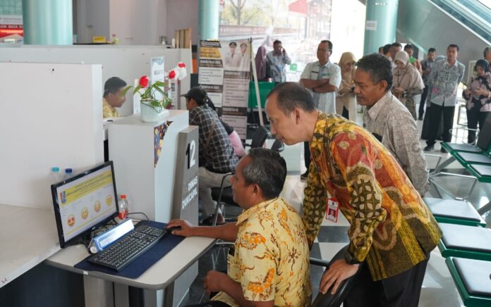 Pjs. Bupati Tuban Tinjau Pelayanan Publik dan Kesehatan