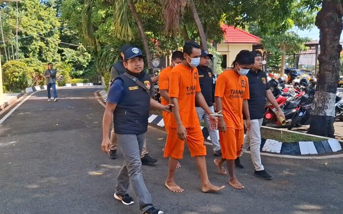 Satu Dari Tiga Tersangka Pencuri Gabah dan Beras Diringkus Polisi Saat Bersama LC
