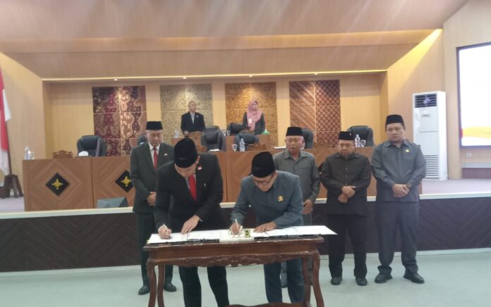 DPRD Tuban Mengesahkan KUA- PPAS TA 2026, Proyeksi APBD Sekitar 3,4 Triliun