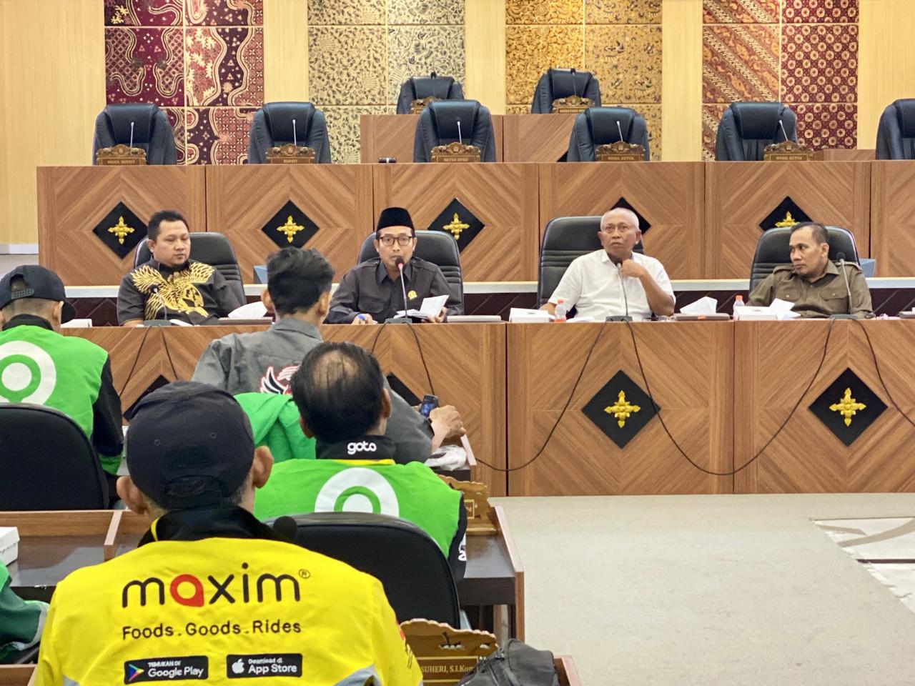 DPRD Tuban Terima Aspirasi Komunitas Ojek Online, Janji Tindaklanjuti ke Provinsi