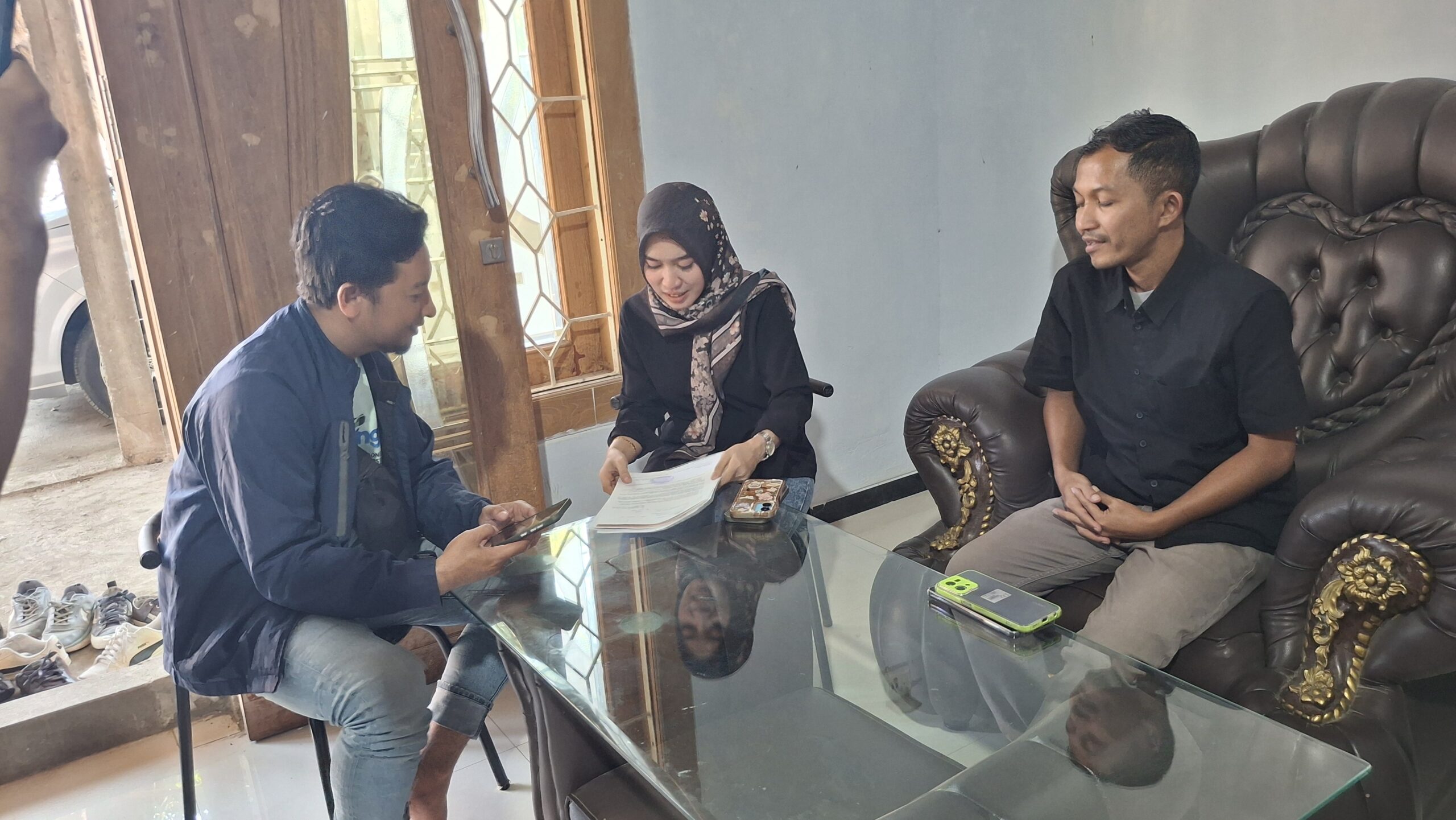 Dua Unit Mobil Digadaikan, Wanita di Tuban Melaporkan Temannya atas Dugaan Penggelapan