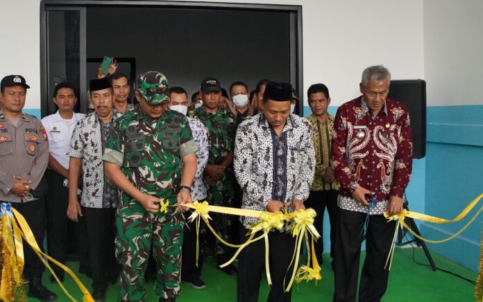 Wabup dan Dandim Tuban Resmikan SPPG, Dorong Gizi Sehat dan Ekonomi Warga