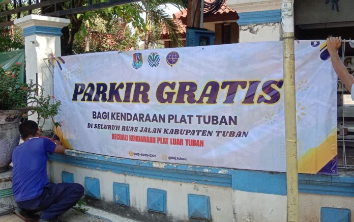 DLHP Sosialisasikan Program Parkir Berlangganan, Warga Tuban Tak Lagi Bayar Jukir