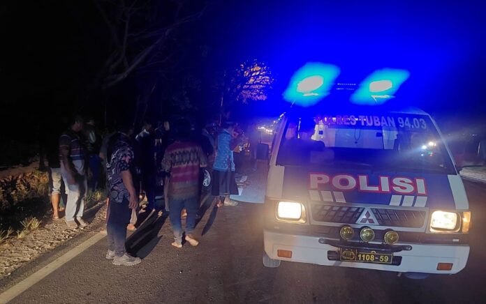 Tragis! Kecelakaan Avanza vs Truk di Tuban, Dua Nyawa Melayang
