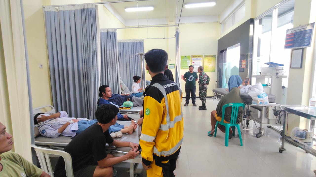 Menu MBG Berulat Diduga Jadi Penyebab Siswa SMKN Tambakboyo Keracunan