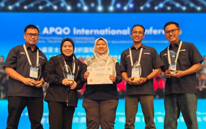 Inovasi Solusi Bangun Indonesia Sabet Dua Penghargaan pada Asia Pacific Quality Organization International Conference 2025 di Beijing