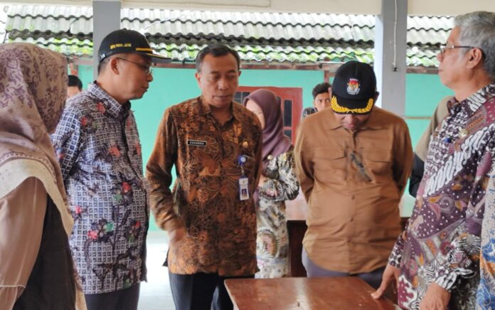 Cegah Data Ganda, KPU Jatim Jemput Bola Perekaman Ulang e-KTP di Tuban
