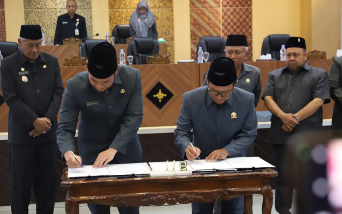 Momentum Hari Pahlawan, DPRD dan Pemkab Tuban Sahkan APBD Rp2,7 Triliun